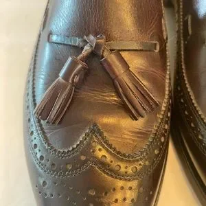 Allen Edmonds Deep Brown/Oxblood Tassel Manchester Loafers 9 1/2 Allen Edmonds | Shoes | Allen Edmonds Deep Brownoxblood  main image 3